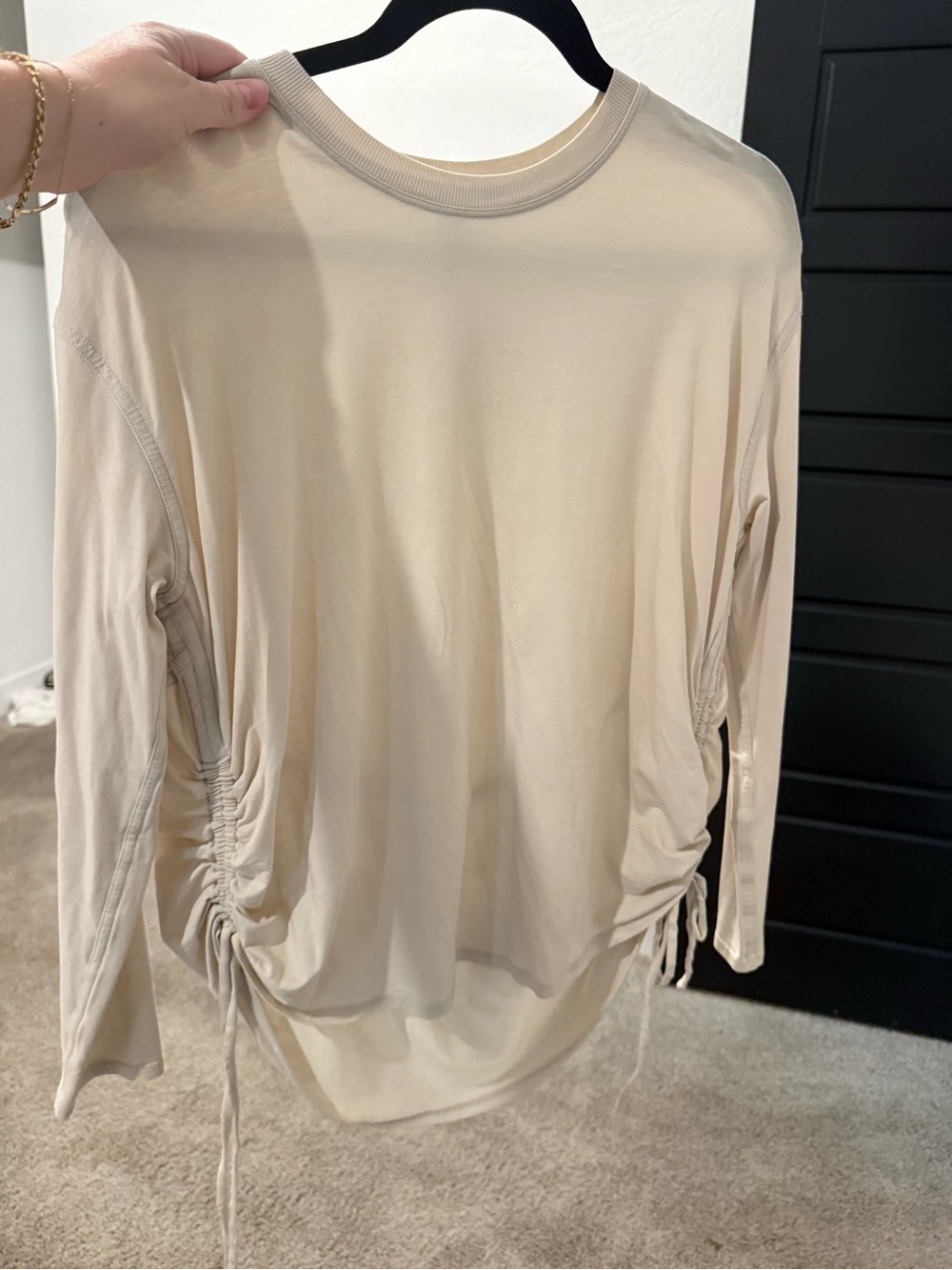 lululemon athletica Long Sleeve Ruched Side Top - Cream